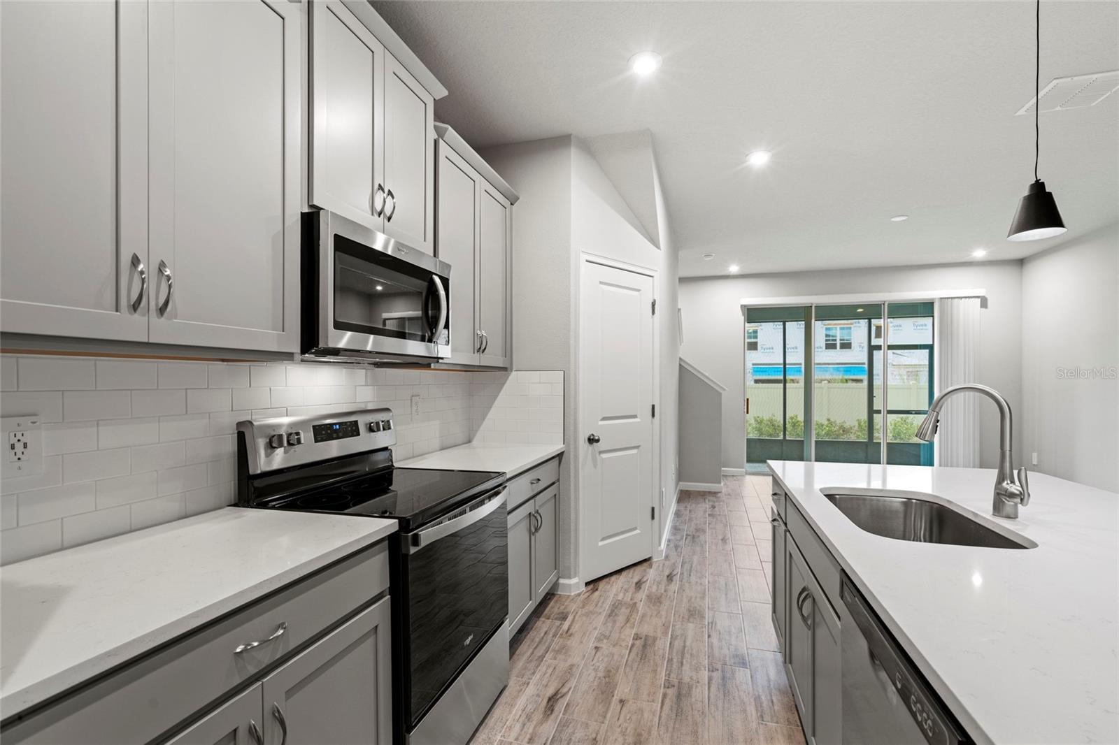 4160 CLOUD HOPPER WAY, LUTZ, FL, 33559