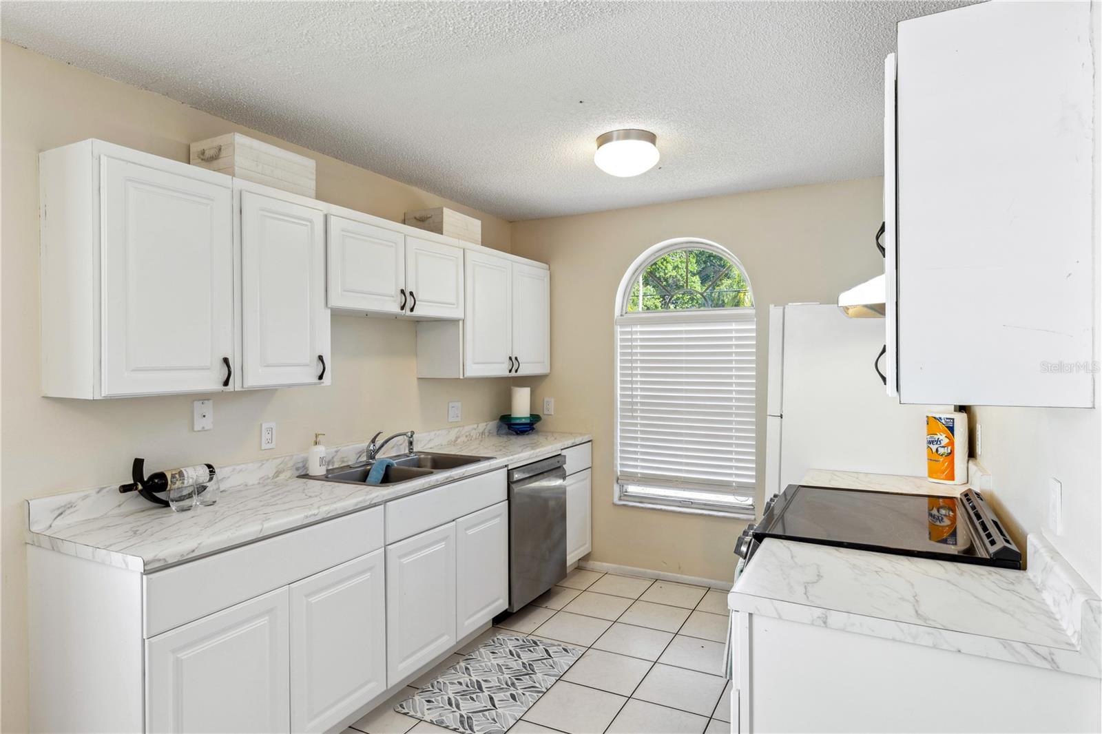 2060 6TH ST, SARASOTA, FL, 34237