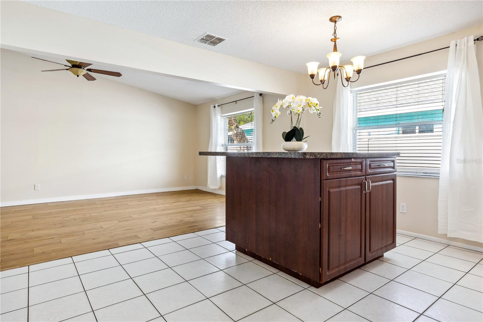 2060 6TH ST, SARASOTA, FL, 34237