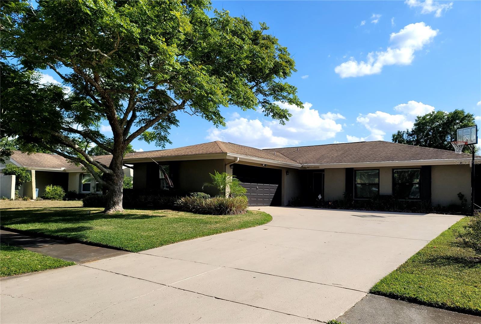 4412 STONEHENGE RD, TAMPA, FL, 33624