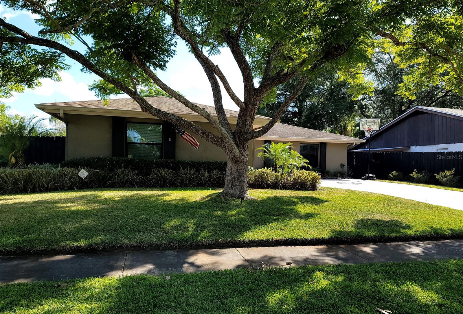 4412 STONEHENGE RD, TAMPA, FL, 33624