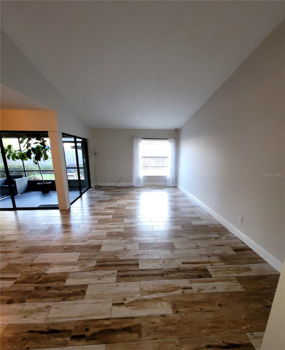 4412 STONEHENGE RD, TAMPA, FL, 33624