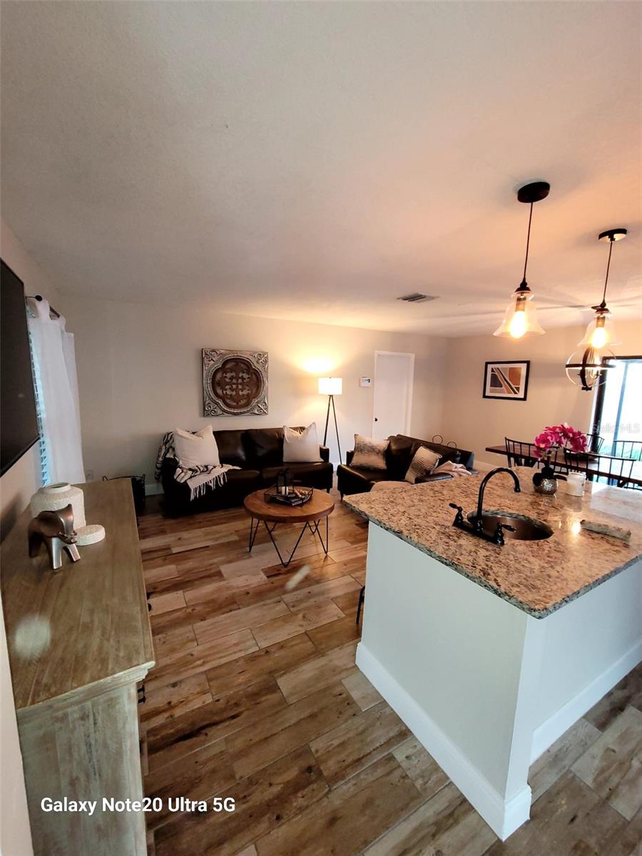 4412 STONEHENGE RD, TAMPA, FL, 33624