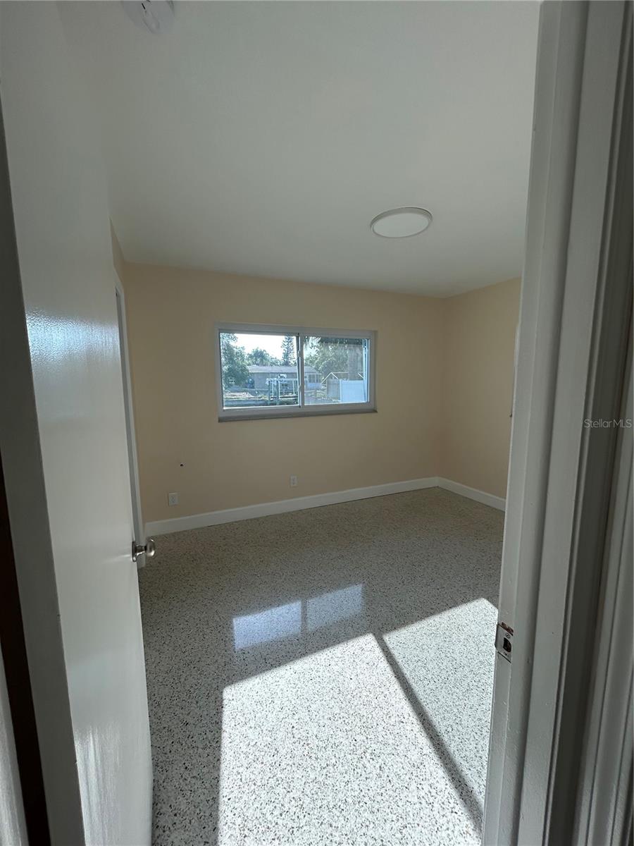 5807 LIVERPOOL DR, TAMPA, FL, 33615