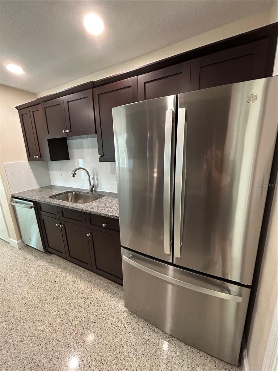 5807 LIVERPOOL DR, TAMPA, FL, 33615