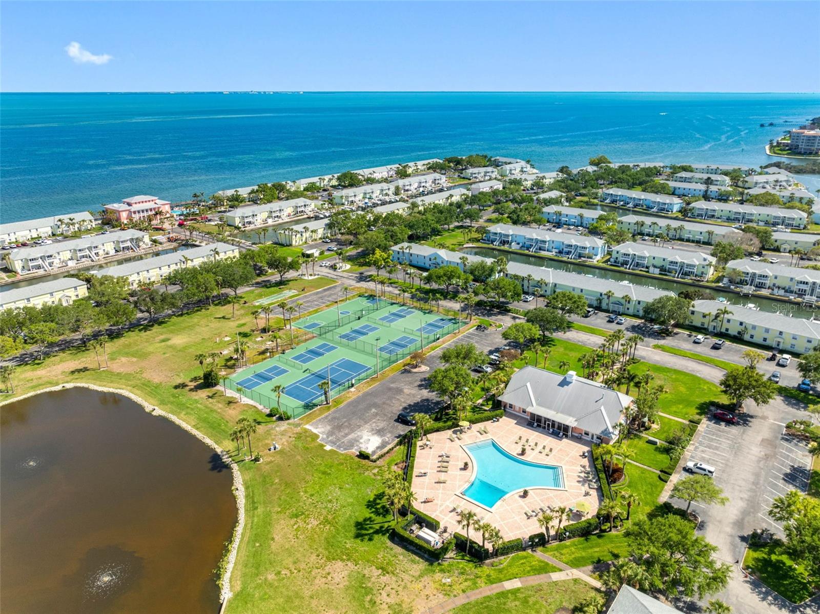4740 BEACH DR SE #A, ST PETERSBURG, FL, 33705
