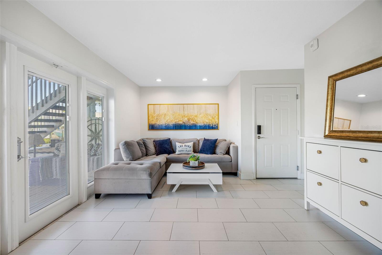 4740 BEACH DR SE #A, ST PETERSBURG, FL, 33705