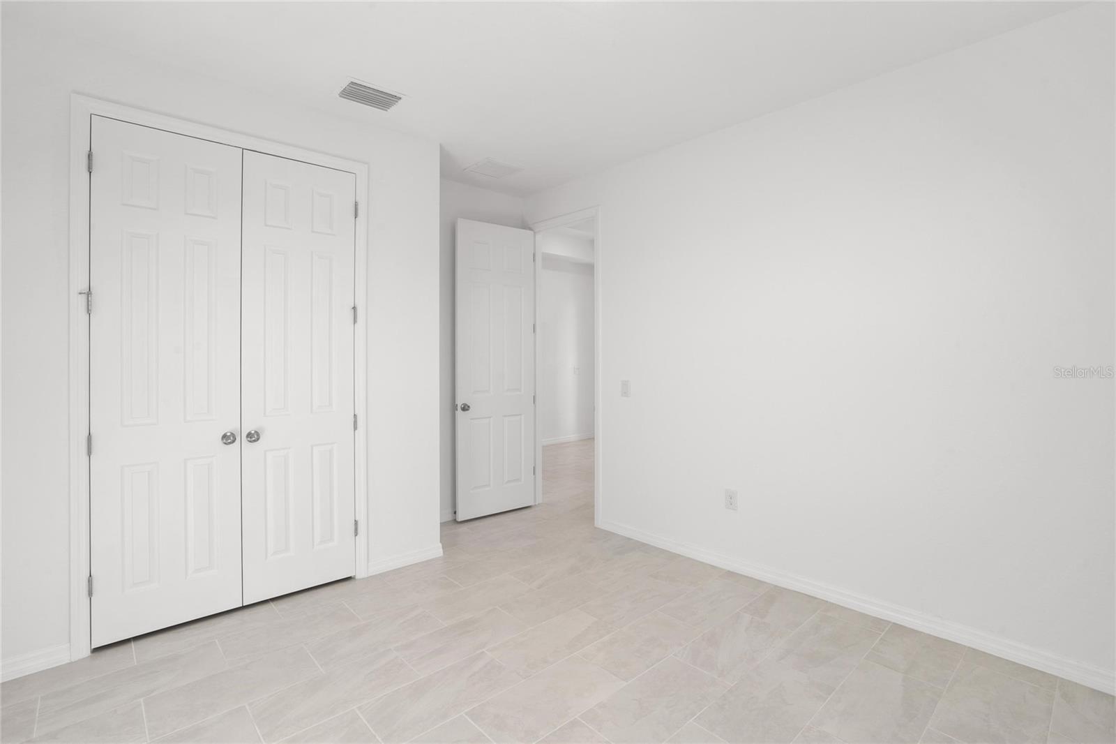 27407 DEEP CREEK BLVD, PUNTA GORDA, FL, 33983
