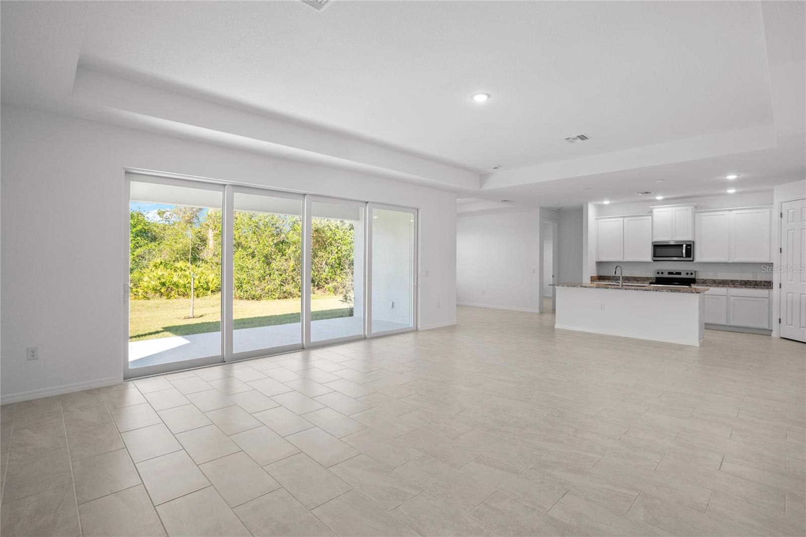 27407 DEEP CREEK BLVD, PUNTA GORDA, FL, 33983