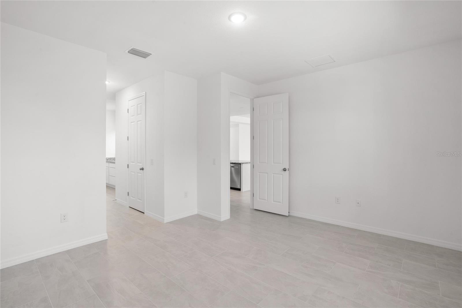 27407 DEEP CREEK BLVD, PUNTA GORDA, FL, 33983