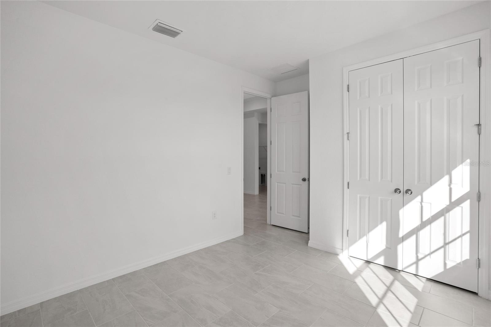 27407 DEEP CREEK BLVD, PUNTA GORDA, FL, 33983