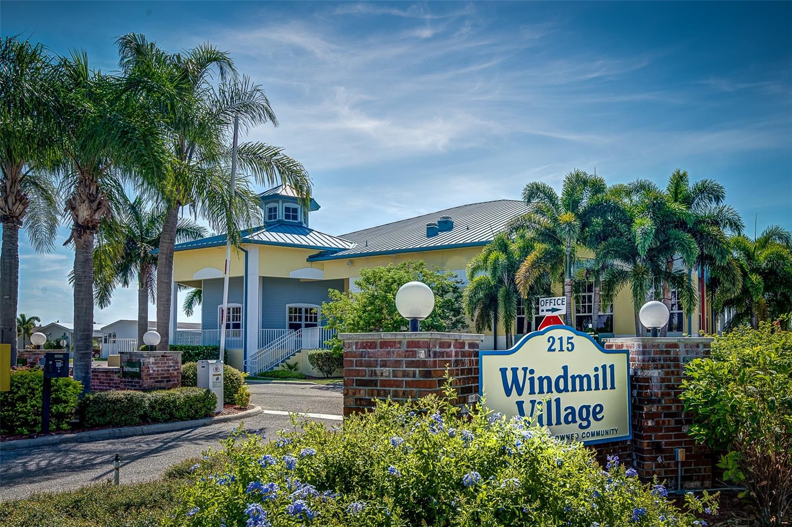 1 BRINK AVE, PUNTA GORDA, FL, 33950