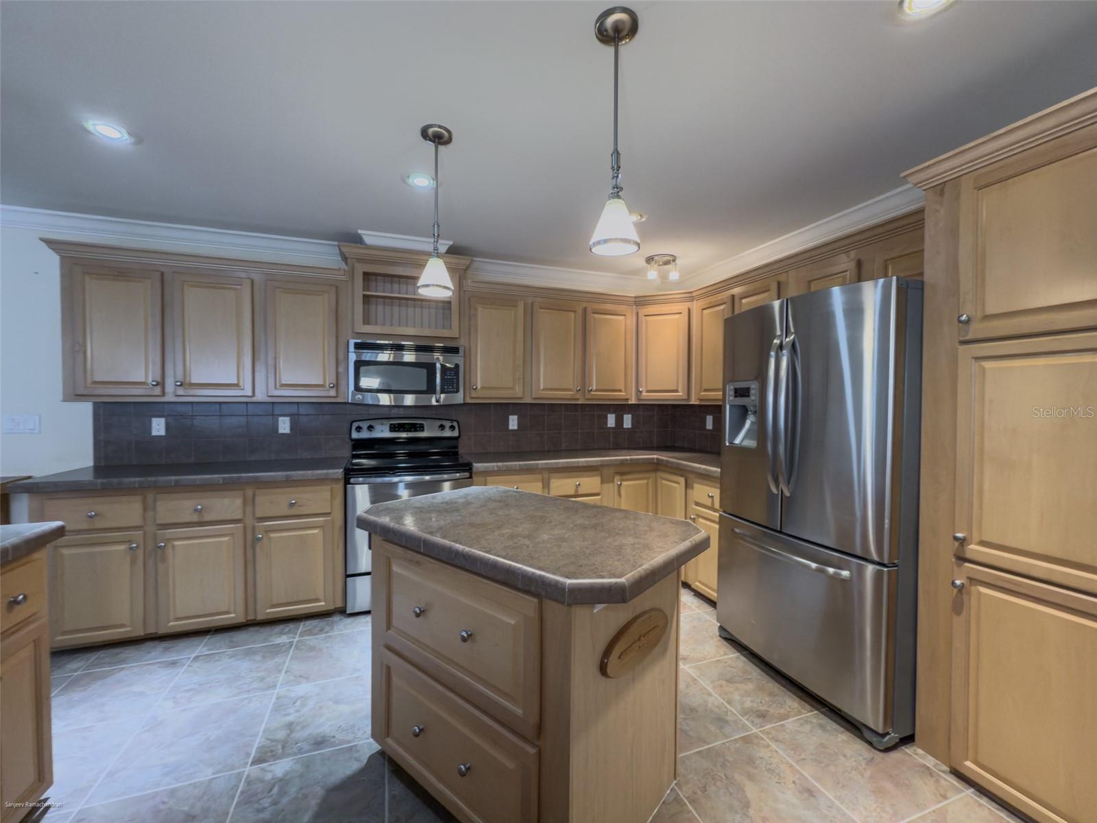 1 BRINK AVE, PUNTA GORDA, FL, 33950