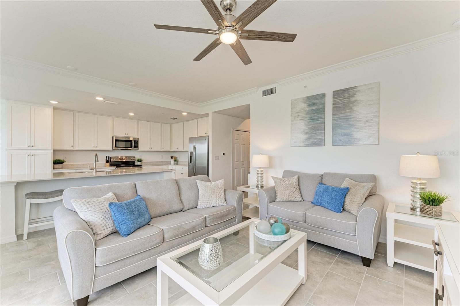 18028 GAWTHROP DR #203, BRADENTON, FL, 34211