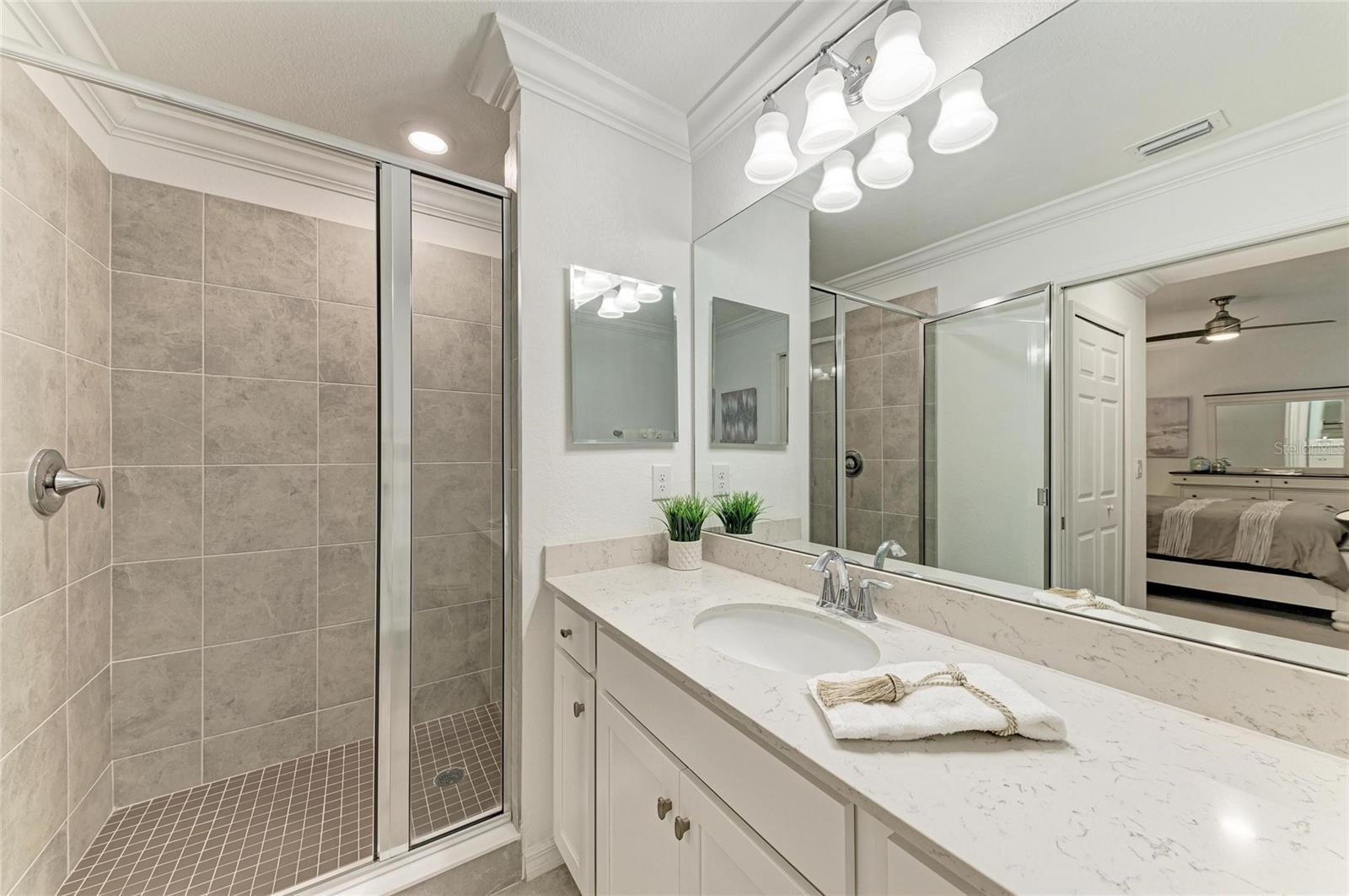 18028 GAWTHROP DR #203, BRADENTON, FL, 34211