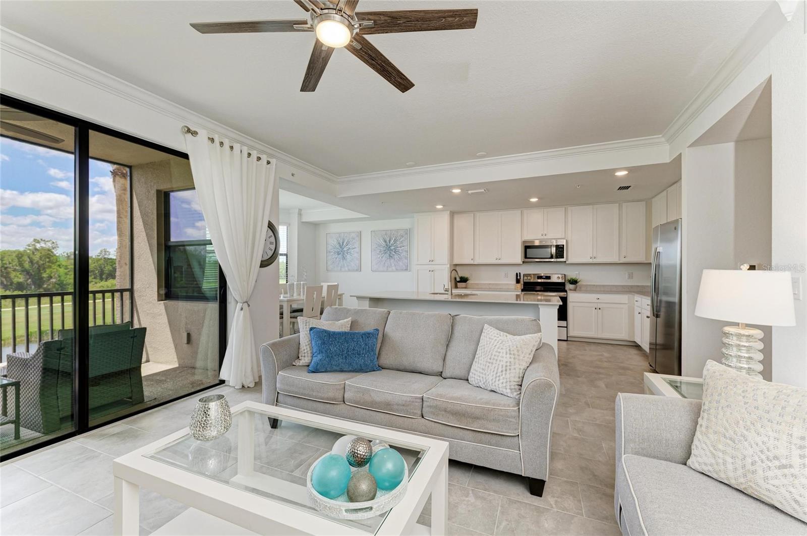 18028 GAWTHROP DR #203, BRADENTON, FL, 34211
