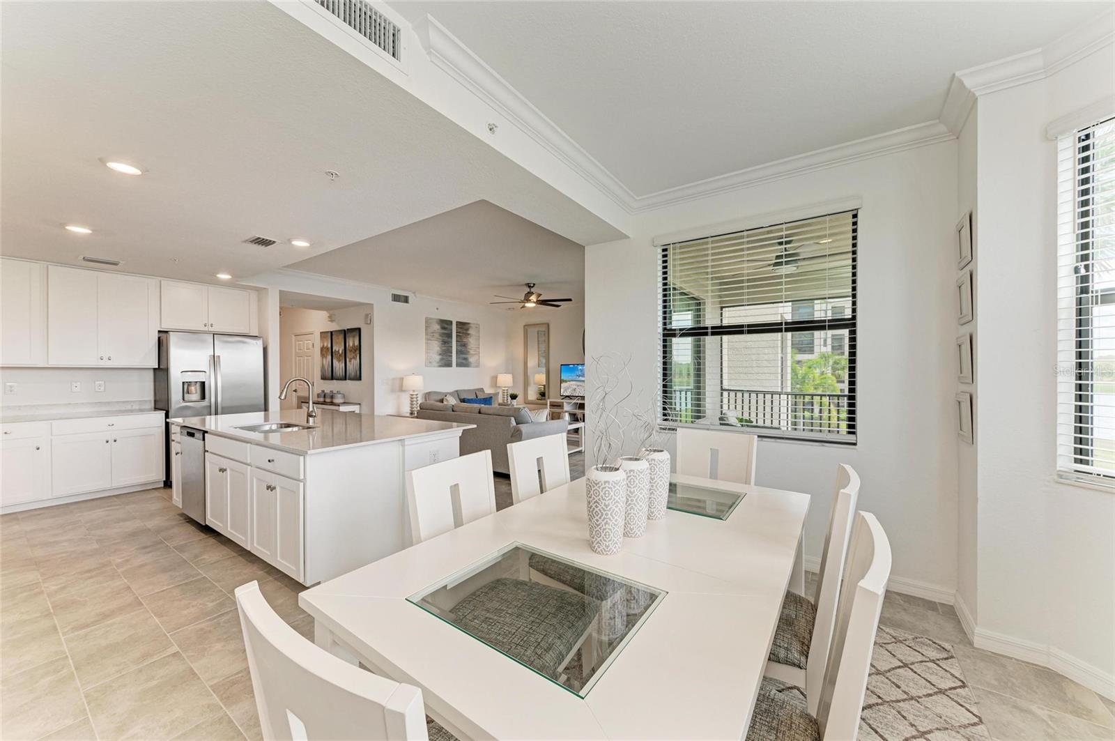 18028 GAWTHROP DR #203, BRADENTON, FL, 34211