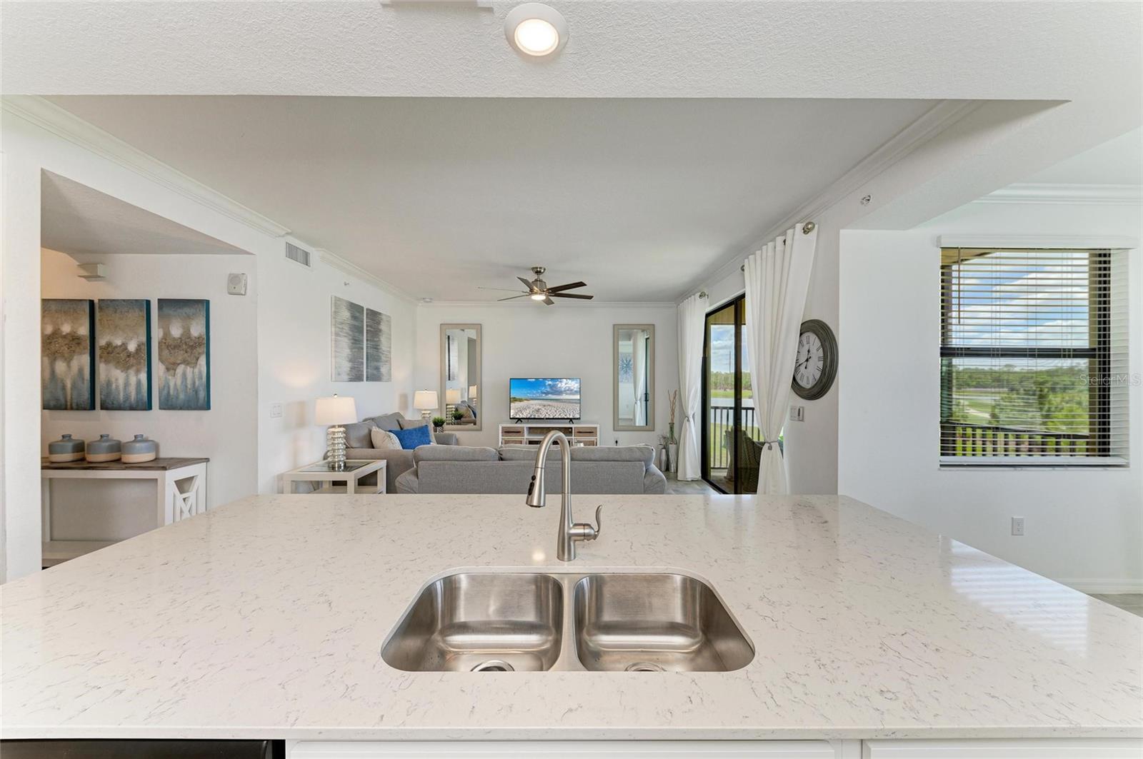 18028 GAWTHROP DR #203, BRADENTON, FL, 34211