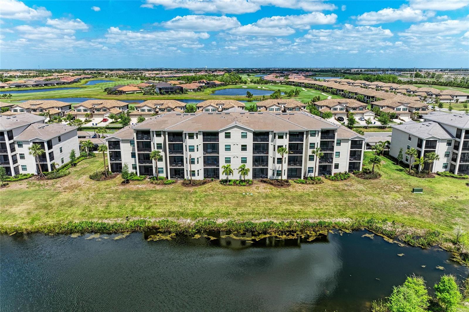 18028 GAWTHROP DR #203, BRADENTON, FL, 34211