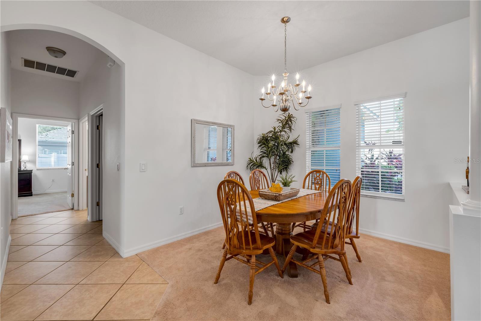 634 WOODFORD DR, DEBARY, FL, 32713