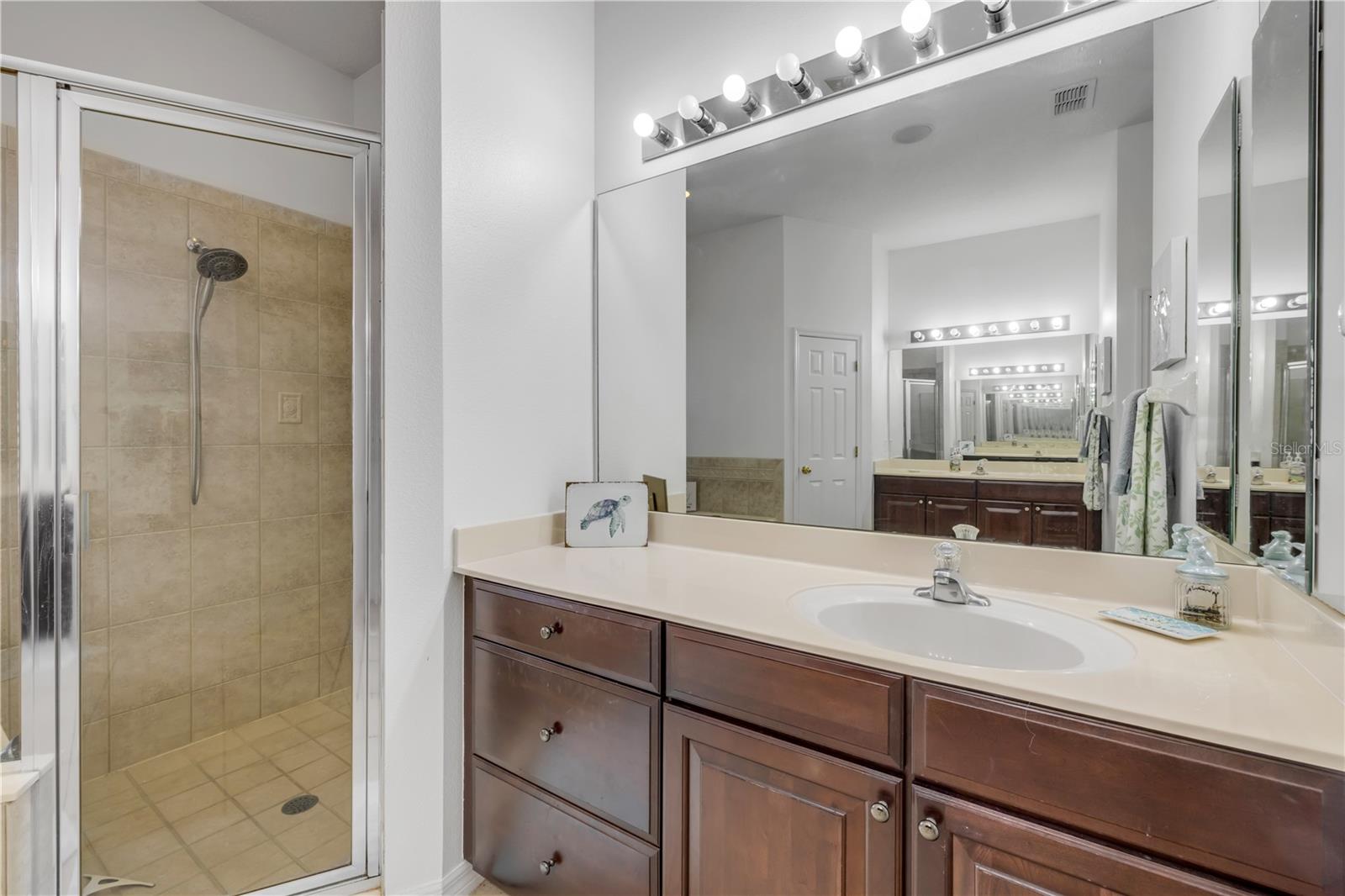 634 WOODFORD DR, DEBARY, FL, 32713