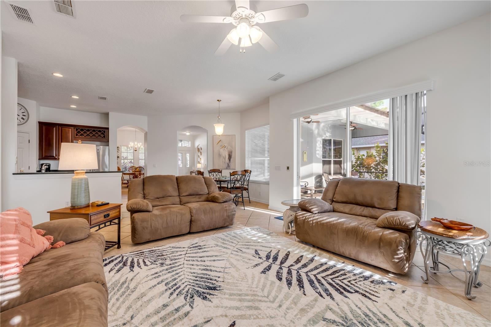 634 WOODFORD DR, DEBARY, FL, 32713