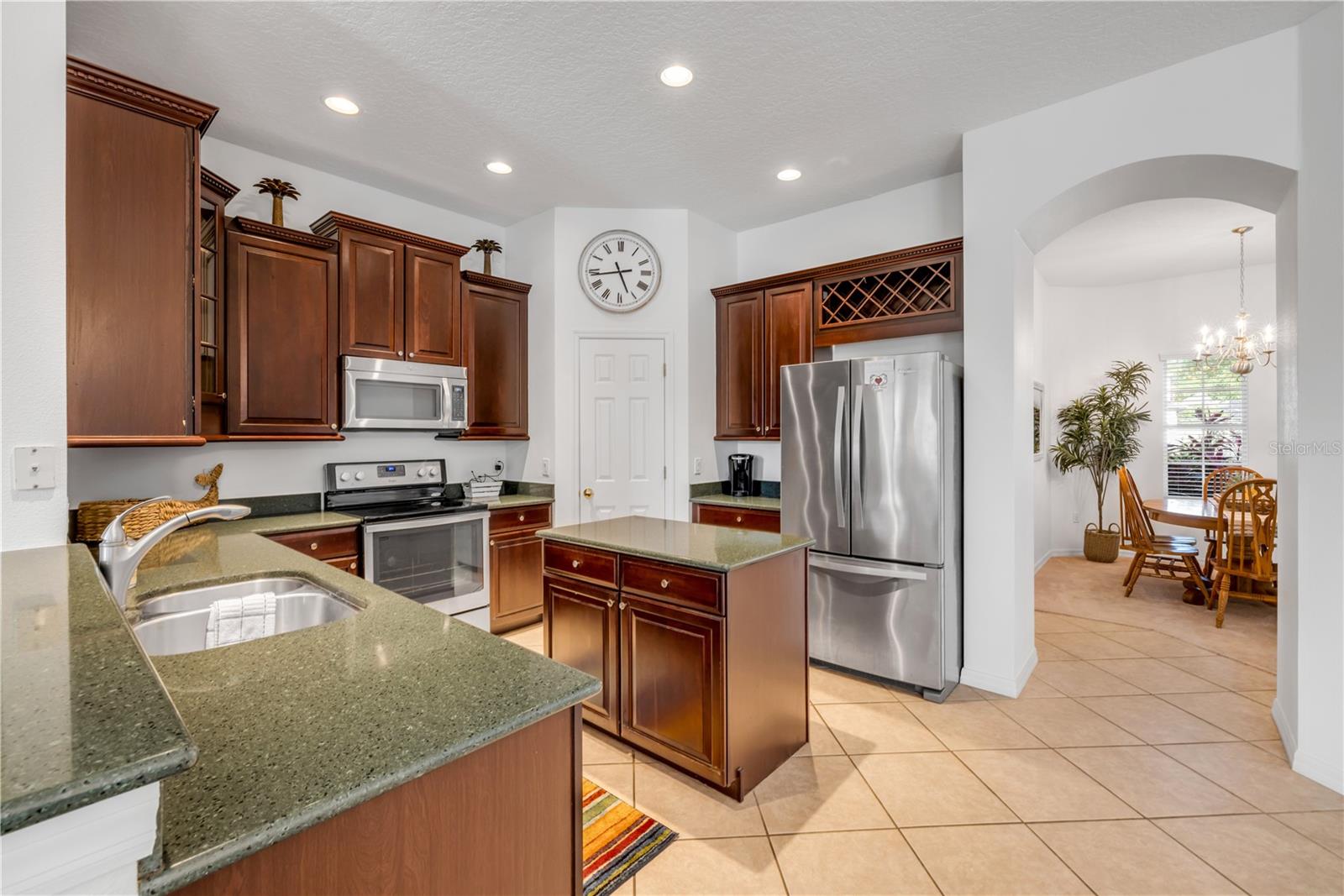 634 WOODFORD DR, DEBARY, FL, 32713