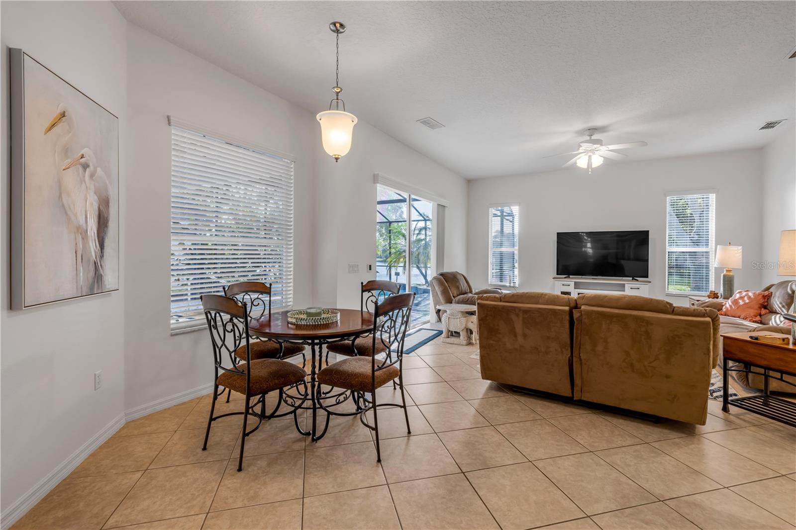 634 WOODFORD DR, DEBARY, FL, 32713