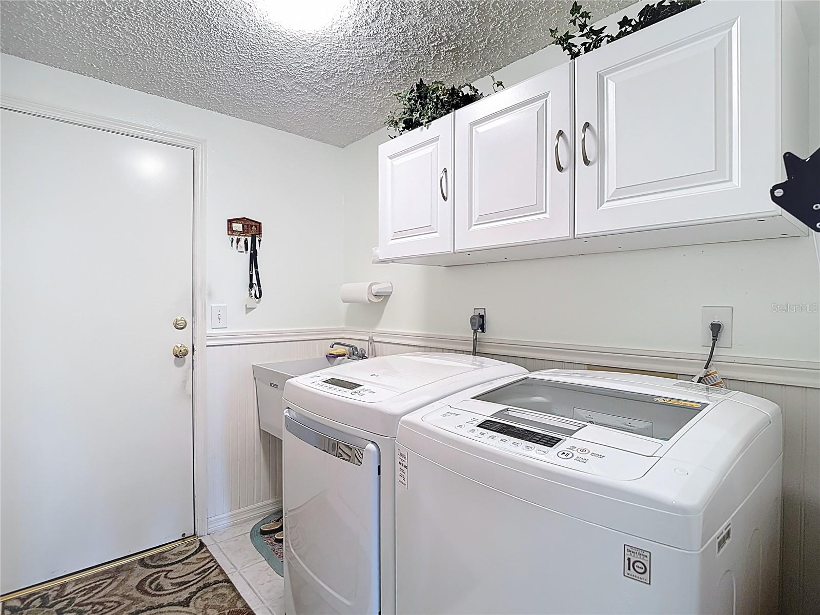 2018 E DEL WEBB BLVD, SUN CITY CENTER, FL, 33573