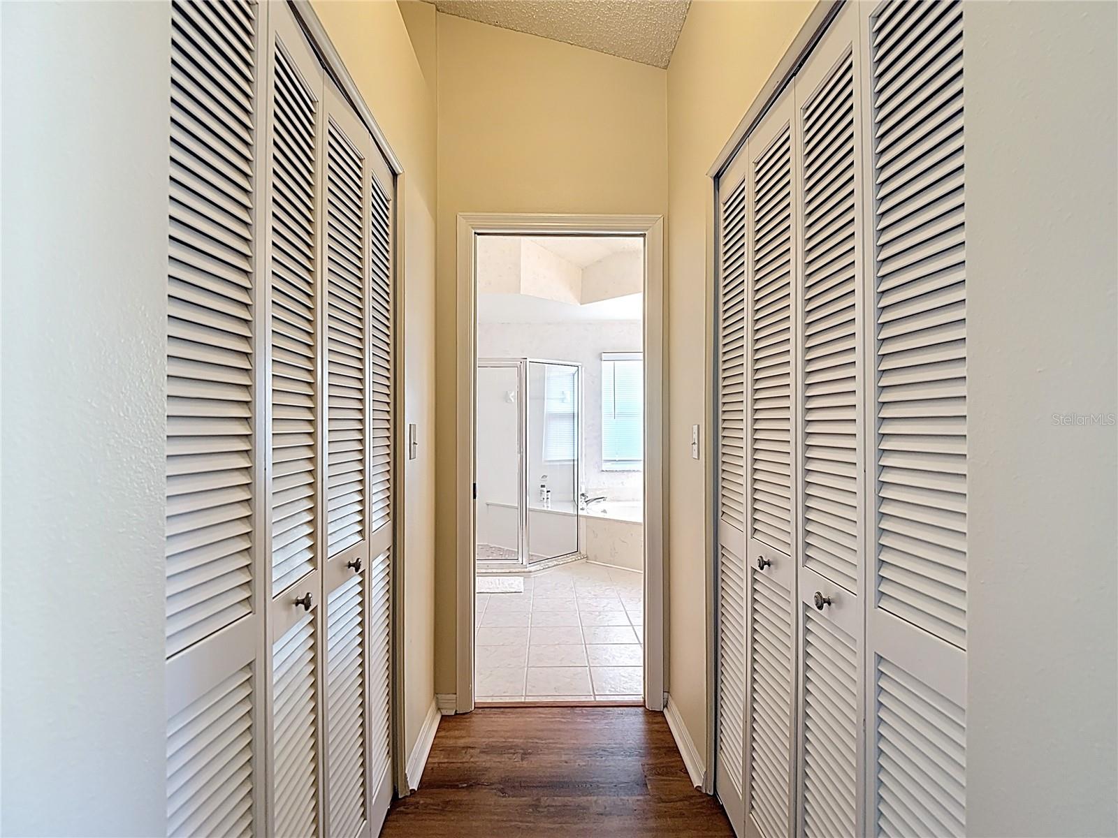 2018 E DEL WEBB BLVD, SUN CITY CENTER, FL, 33573