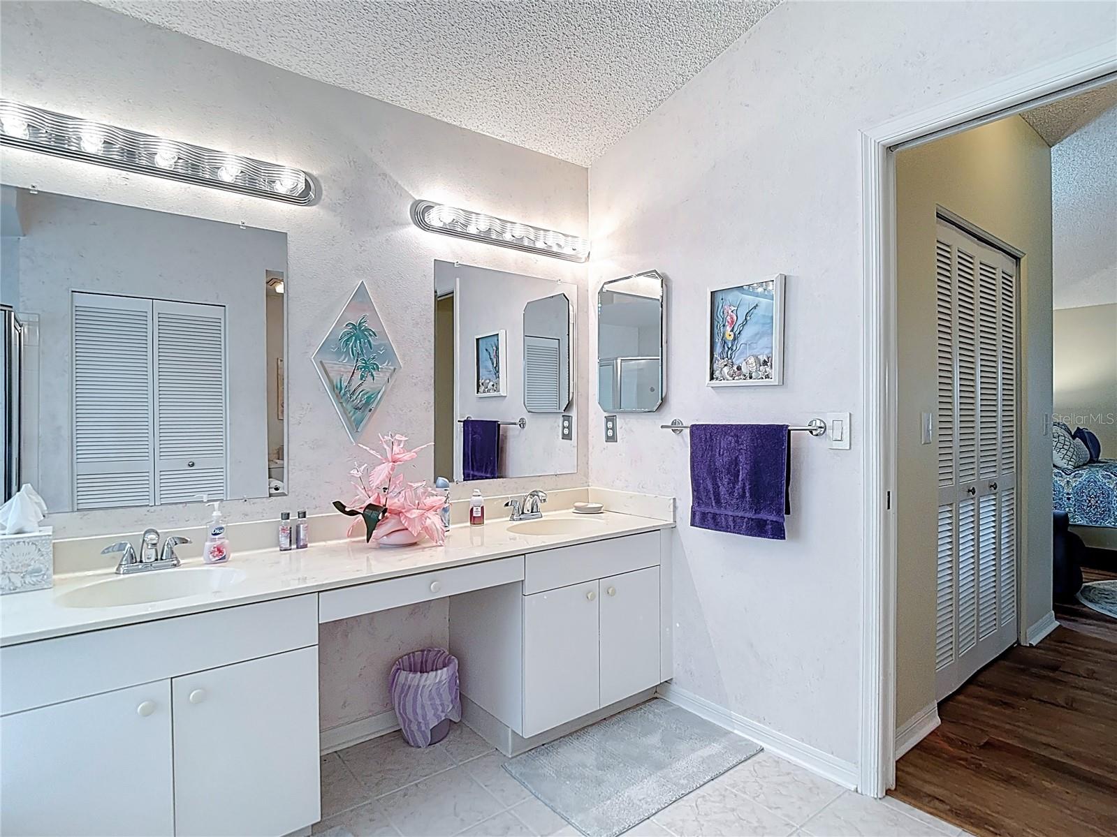 2018 E DEL WEBB BLVD, SUN CITY CENTER, FL, 33573