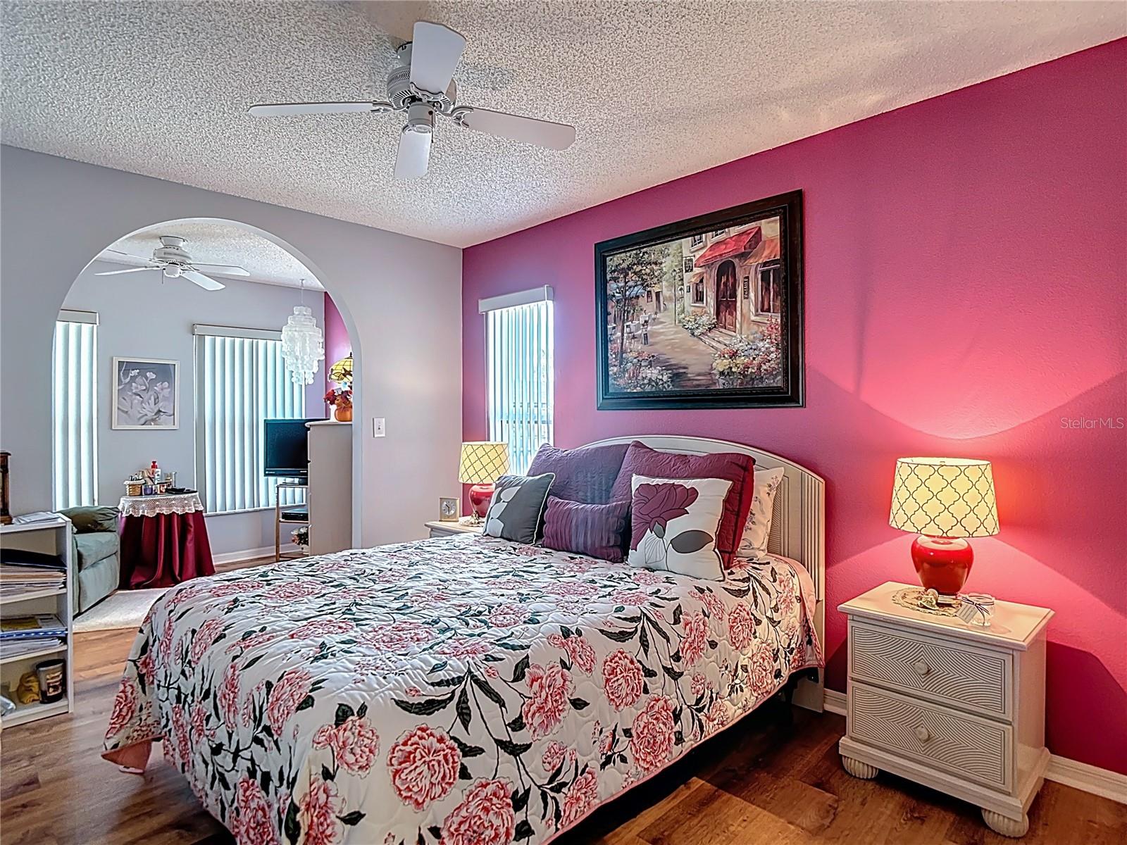 2018 E DEL WEBB BLVD, SUN CITY CENTER, FL, 33573