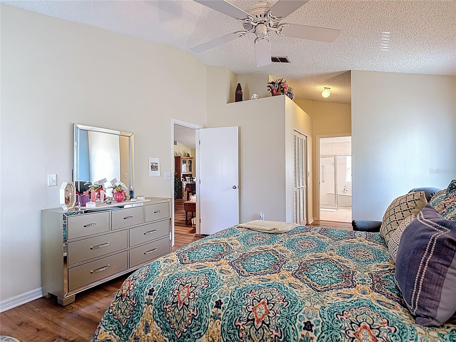 2018 E DEL WEBB BLVD, SUN CITY CENTER, FL, 33573