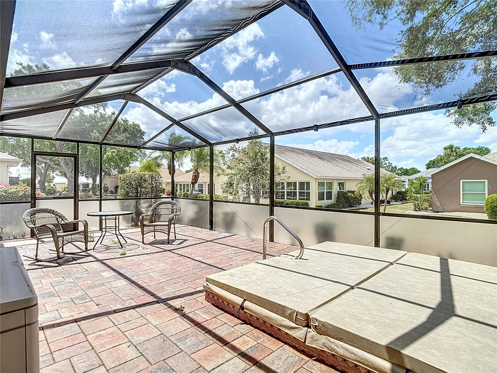 2018 E DEL WEBB BLVD, SUN CITY CENTER, FL, 33573