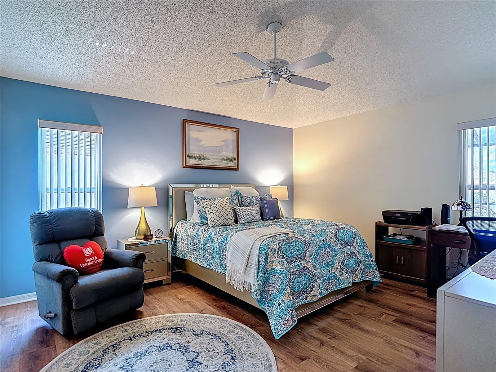2018 E DEL WEBB BLVD, SUN CITY CENTER, FL, 33573