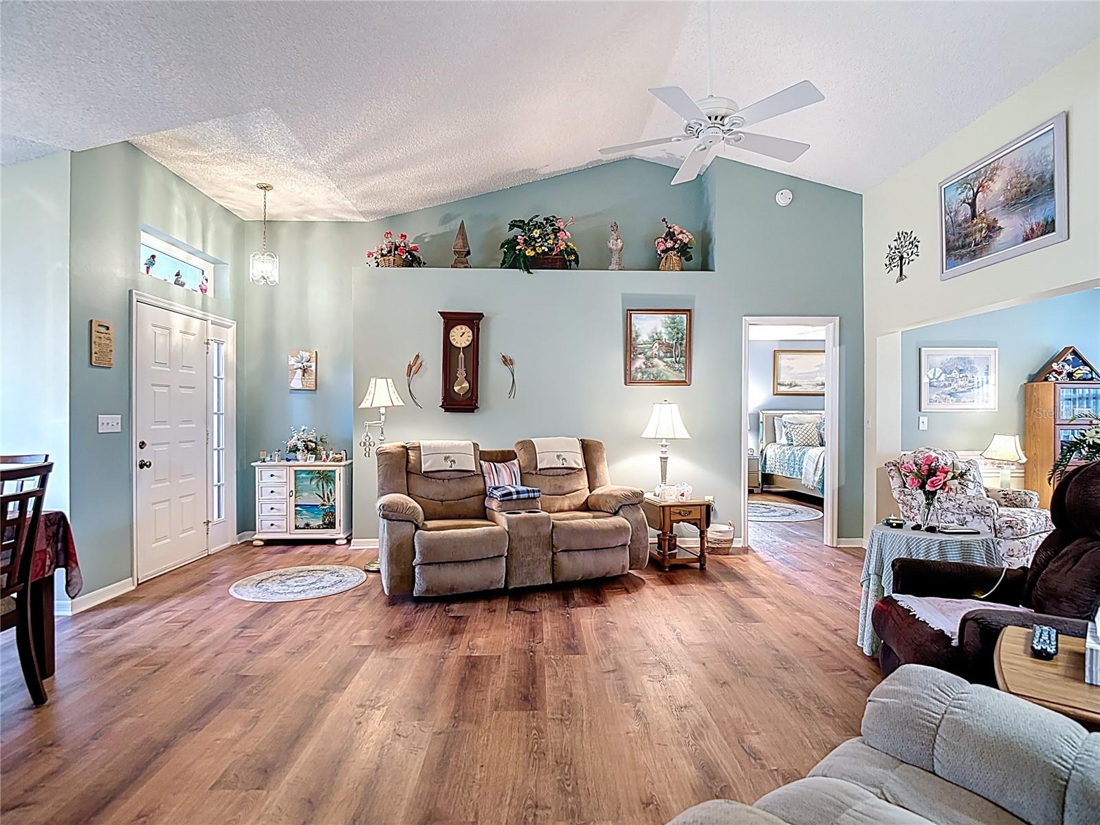 2018 E DEL WEBB BLVD, SUN CITY CENTER, FL, 33573