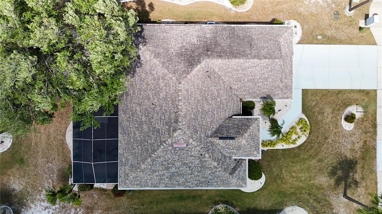 2018 E DEL WEBB BLVD, SUN CITY CENTER, FL, 33573