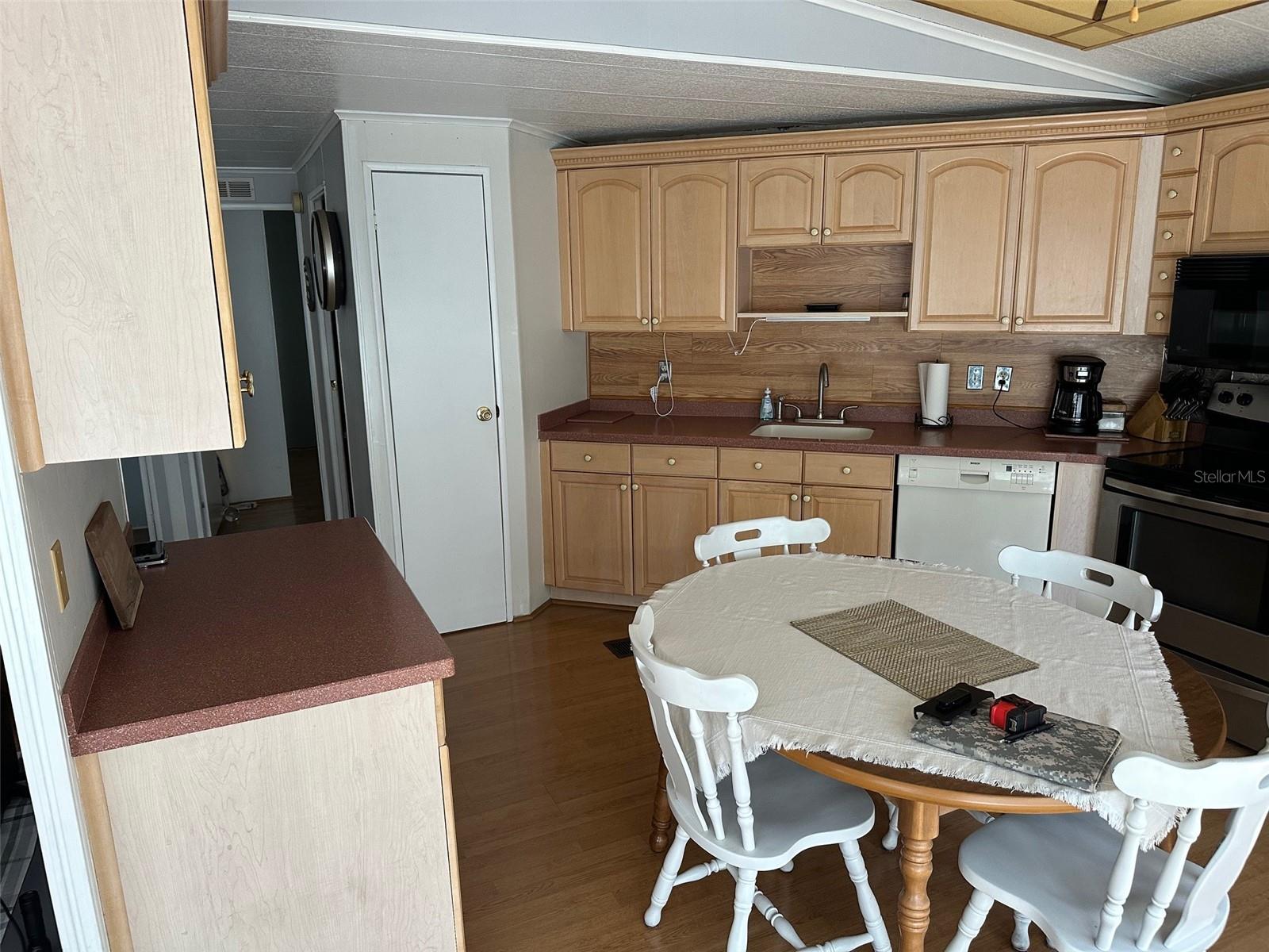 4135 PECAN DR, NEW PORT RICHEY, FL, 34652