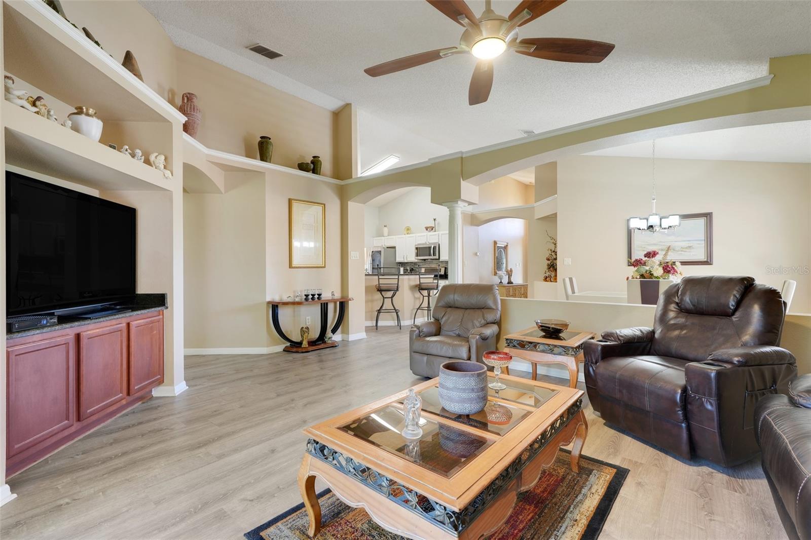 1159 GREENLEY AVE, GROVELAND, FL, 34736