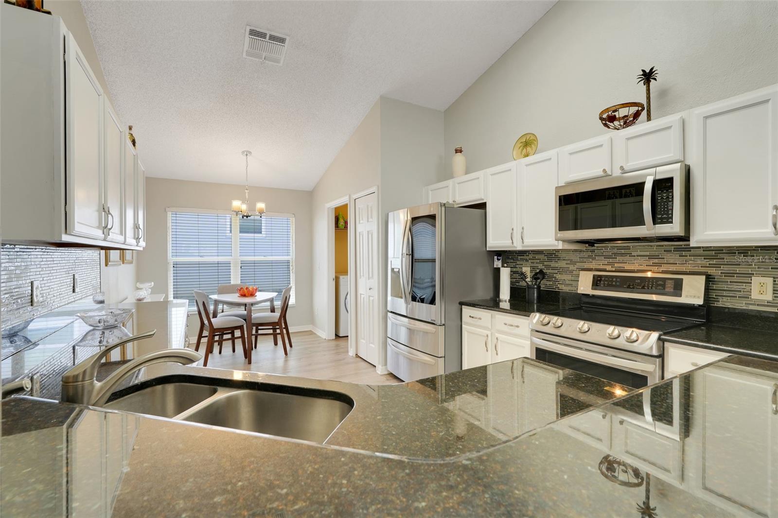 1159 GREENLEY AVE, GROVELAND, FL, 34736