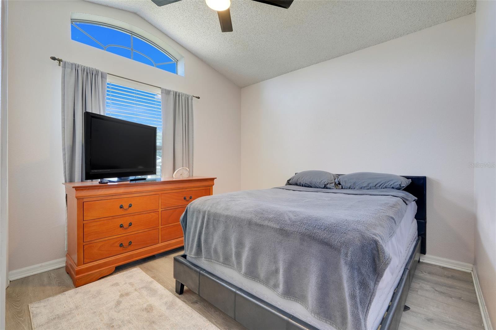1159 GREENLEY AVE, GROVELAND, FL, 34736