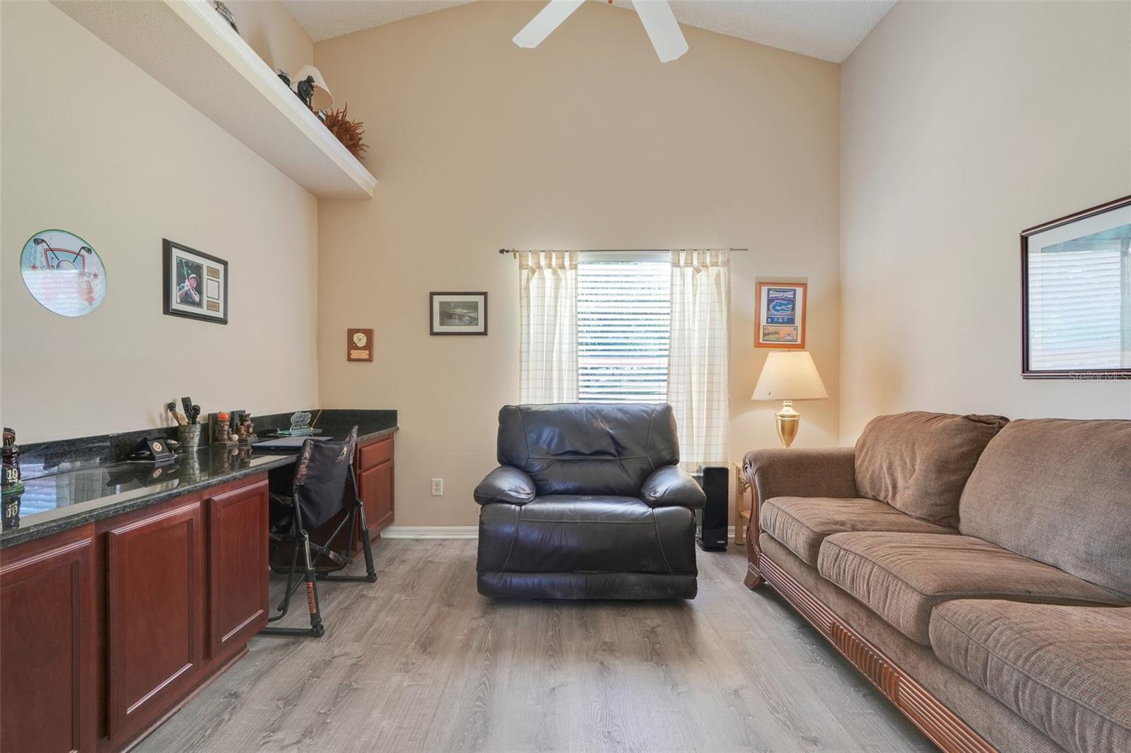 1159 GREENLEY AVE, GROVELAND, FL, 34736