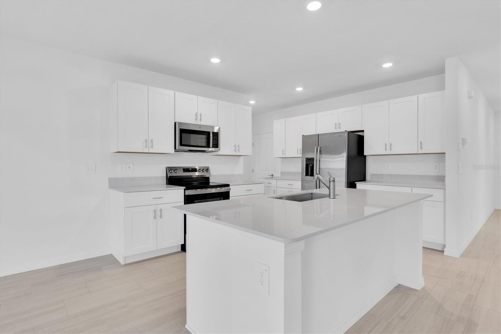17694 SHIREWOOD WAY, LAND O LAKES, FL, 34638