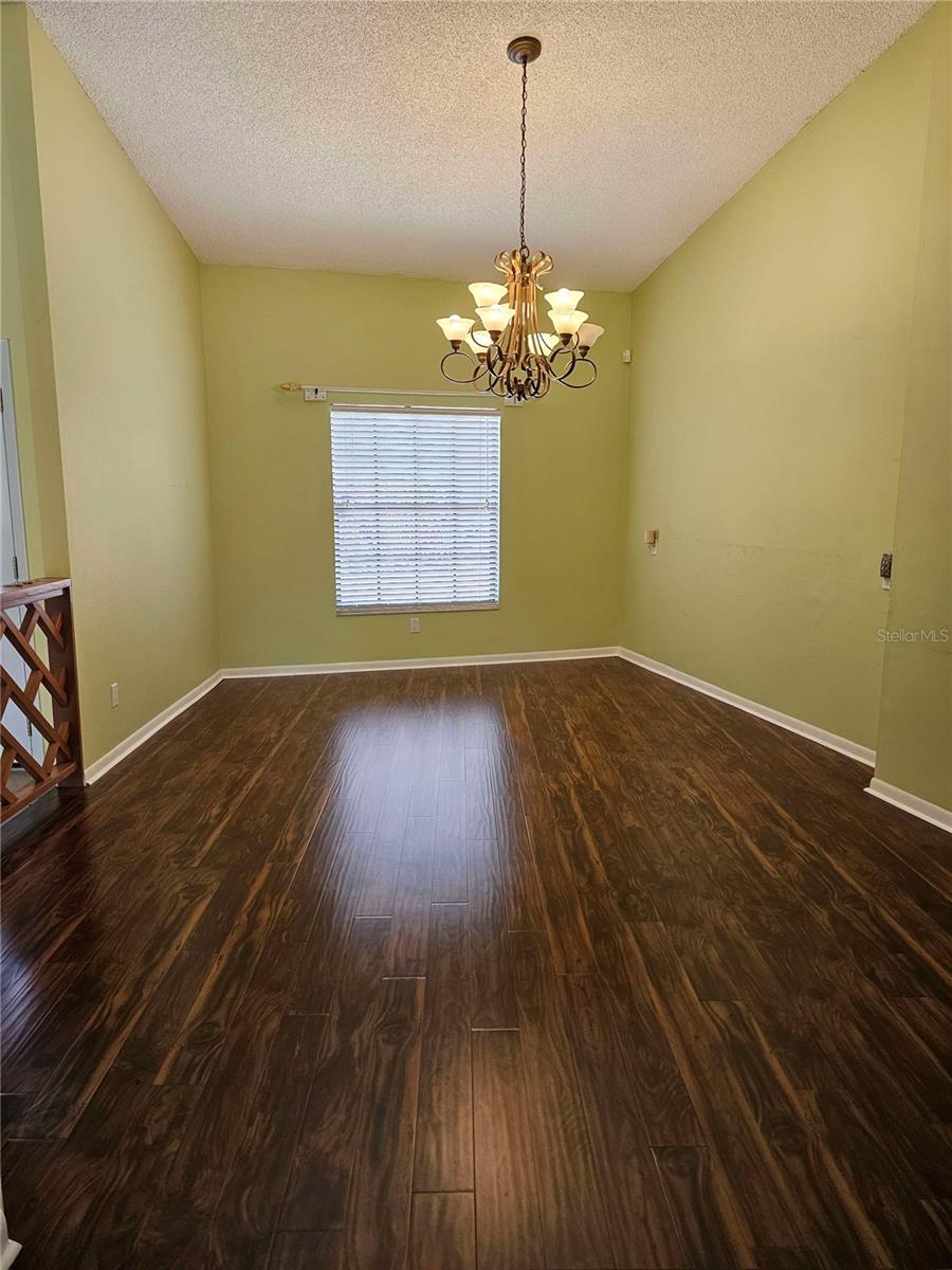 2704 E MONTAGUE CT E, CLEARWATER, FL, 33761