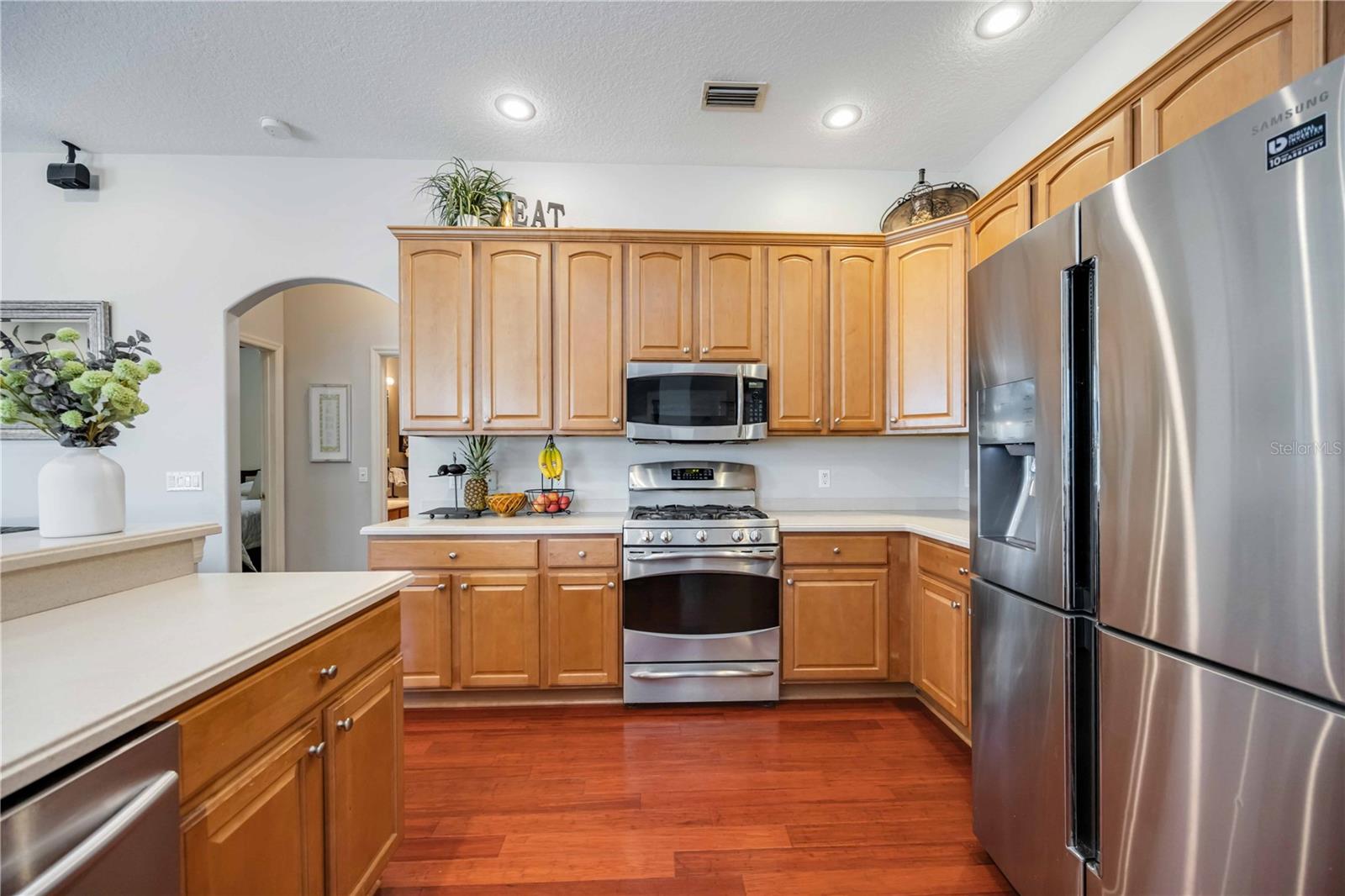 7581 CAMDEN HARBOUR DR, BRADENTON, FL, 34212