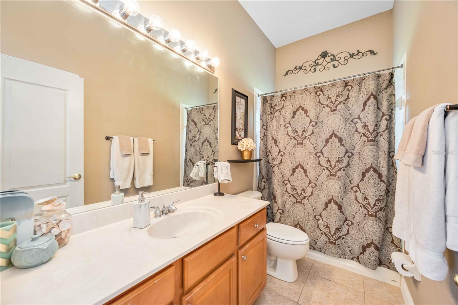 7581 CAMDEN HARBOUR DR, BRADENTON, FL, 34212