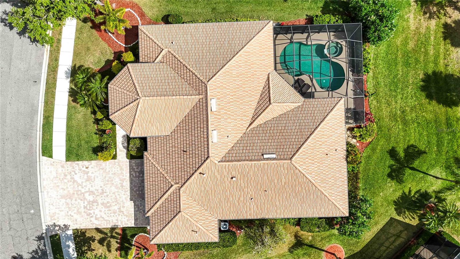7581 CAMDEN HARBOUR DR, BRADENTON, FL, 34212