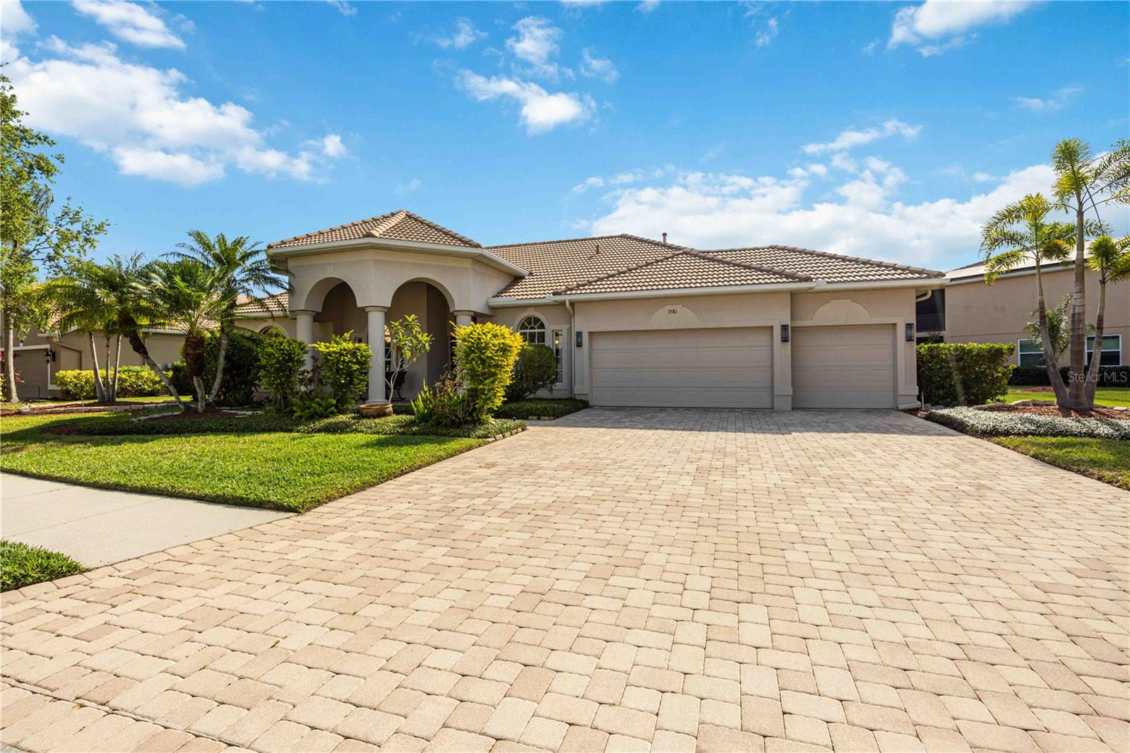 7581 CAMDEN HARBOUR DR, BRADENTON, FL, 34212