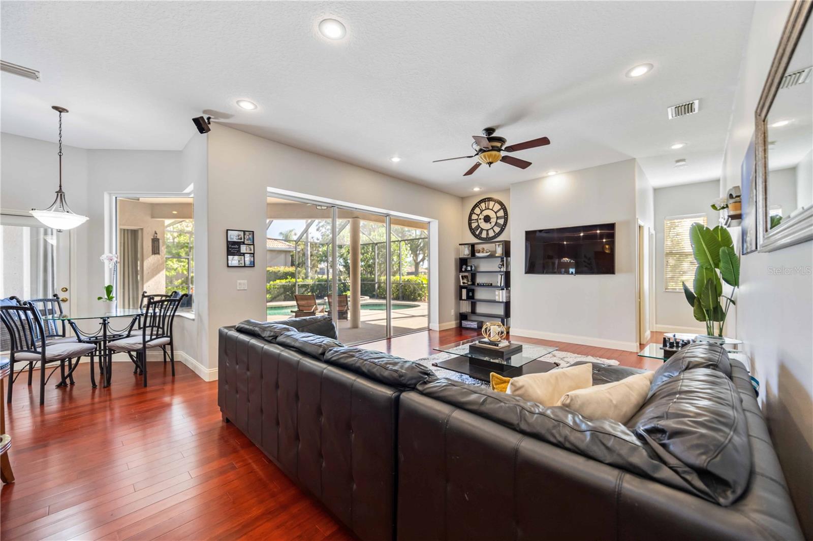 7581 CAMDEN HARBOUR DR, BRADENTON, FL, 34212