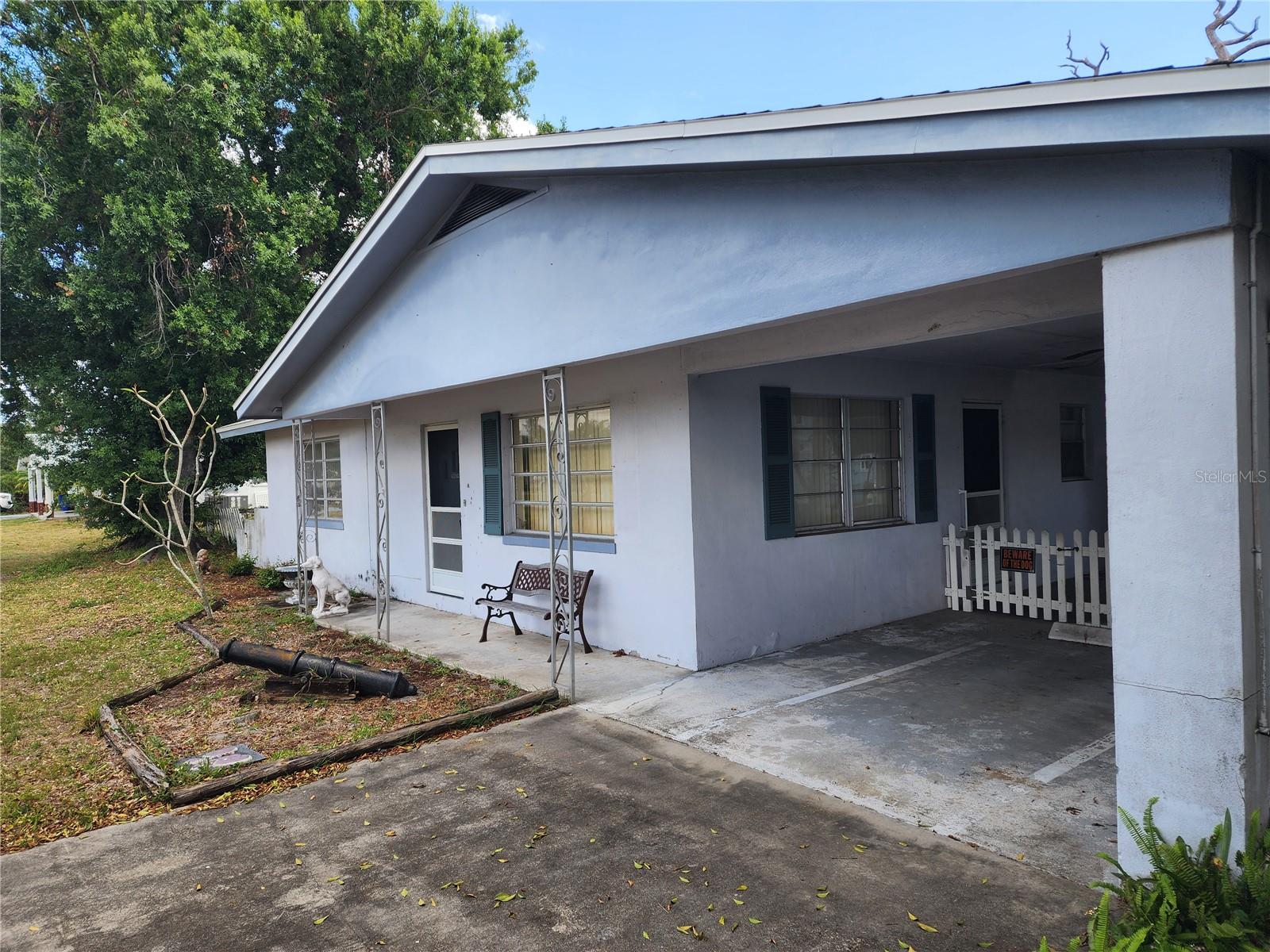 1626 VIVIAN LN, NORTH FORT MYERS, FL, 33903